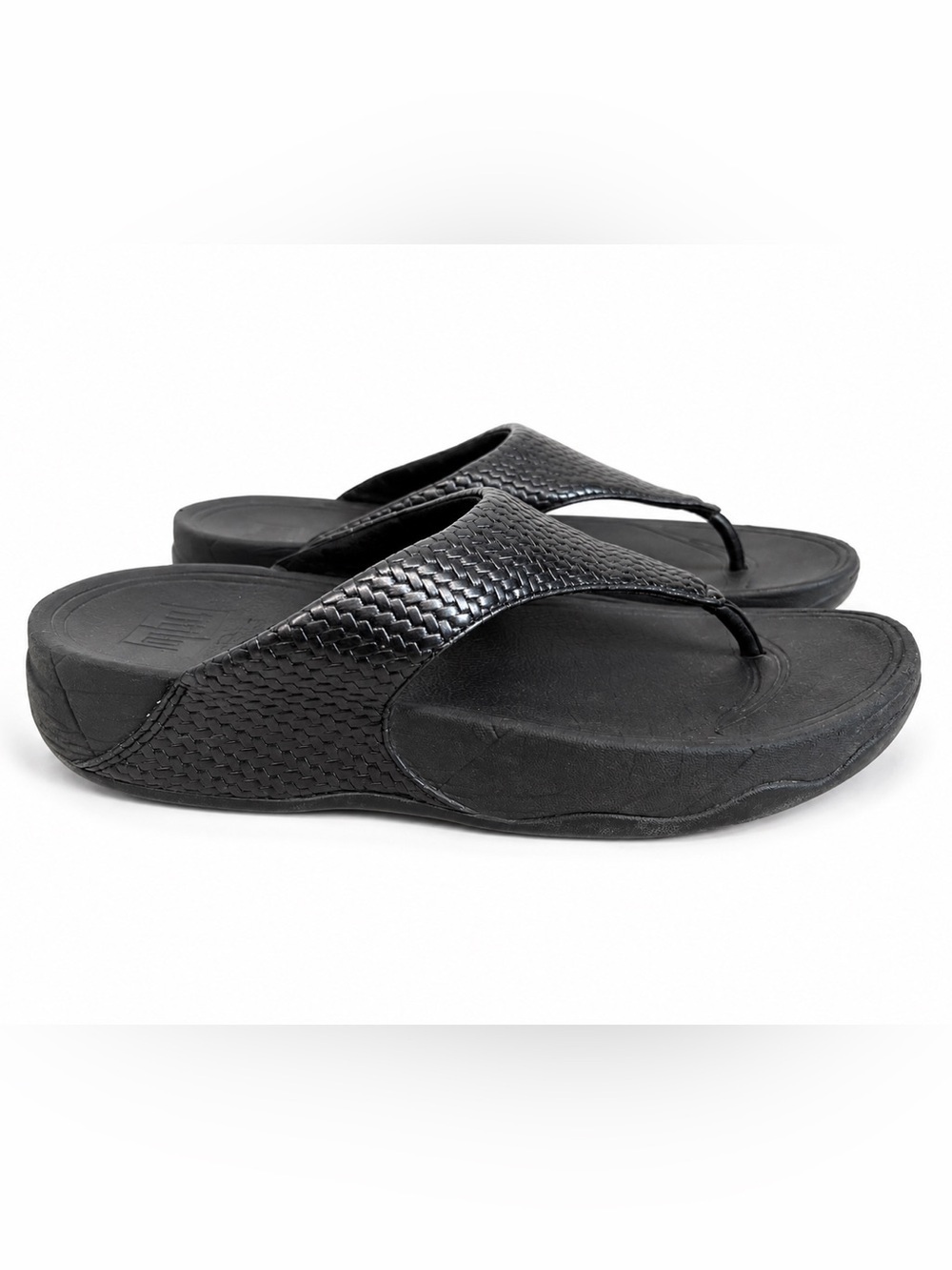 FitFlop Lulu Weave thong sandals black woven pattern wedge sole retro comfy 7M